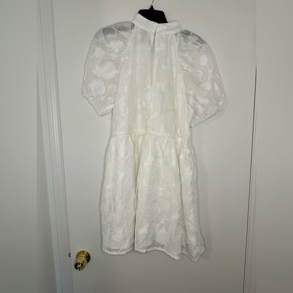 NWT H&M White Jacquard-Weave Dress Size Large - Picture 5 of 7
